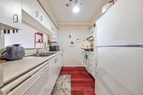 Photo 9 at 725 - 650 Lawrence Avenue W, Lawrence, Toronto