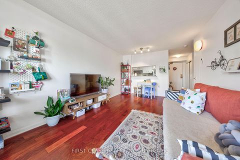 Photo 14 at 725 - 650 Lawrence Avenue W, Lawrence, Toronto