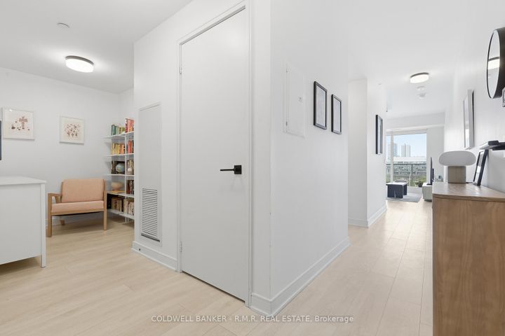 Photo 10 at 815 - 60 Tannery Road, Waterfront Communities C8, Toronto