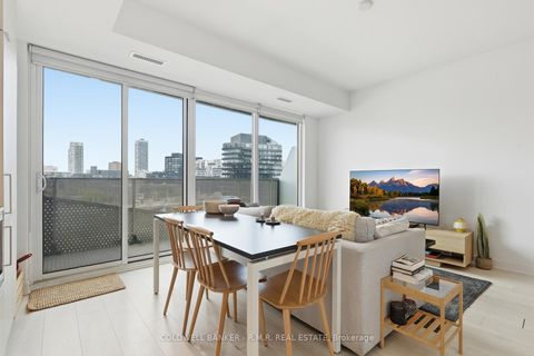 Photo 3 at 815 - 60 Tannery Road, Waterfront Communities C8, Toronto