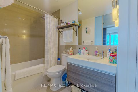 Photo 4 at 1409 - 70 Distillery Lane, Waterfront Communities C8, Toronto