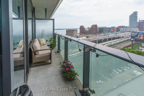 Photo 9 at 1409 - 70 Distillery Lane, Waterfront Communities C8, Toronto