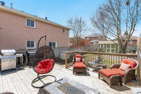 Photo 36 at 14 Nightingale Crescent, Painswick South, Barrie