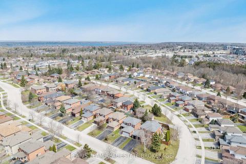 Photo 43 at 14 Nightingale Crescent, Painswick South, Barrie