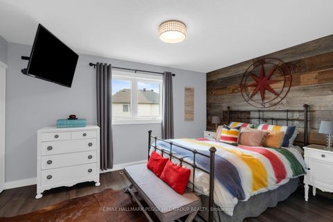 Photo 6 at 16 Coleman Drive, Edgehill Drive, Barrie