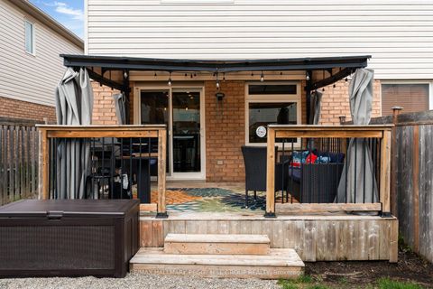 Photo 13 at 16 Coleman Drive, Edgehill Drive, Barrie