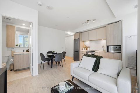 Photo 8 at 402 - 70 Annie Craig Drive, Mimico, Toronto