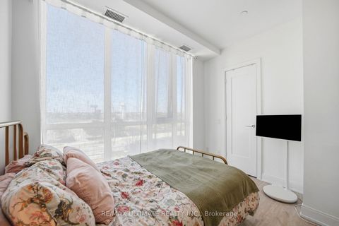 Photo 18 at 402 - 70 Annie Craig Drive, Mimico, Toronto