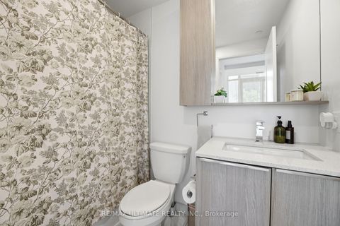 Photo 20 at 402 - 70 Annie Craig Drive, Mimico, Toronto