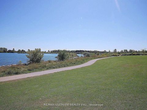 Photo 32 at 402 - 70 Annie Craig Drive, Mimico, Toronto