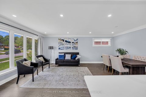 Photo 5 at 3 Chopin Avenue, Ionview, Toronto