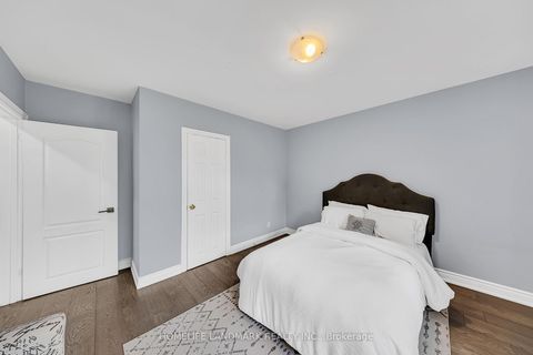 Photo 17 at 3 Chopin Avenue, Ionview, Toronto