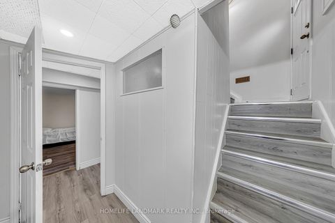 Photo 24 at 3 Chopin Avenue, Ionview, Toronto