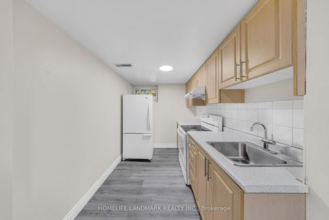 Photo 31 at 3 Chopin Avenue, Ionview, Toronto