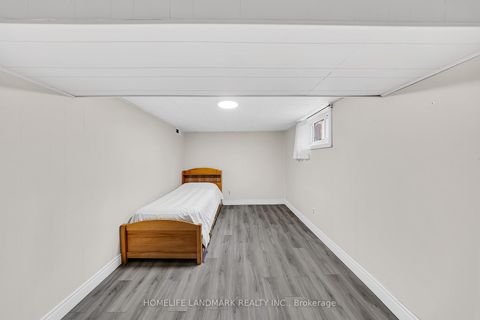 Photo 32 at 3 Chopin Avenue, Ionview, Toronto
