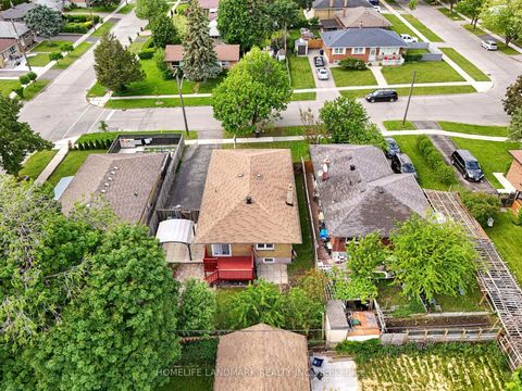 Photo 41 at 3 Chopin Avenue, Ionview, Toronto