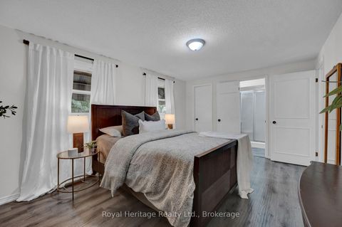 Photo 34 at 868 William Booth Crescent, Centennial, Oshawa