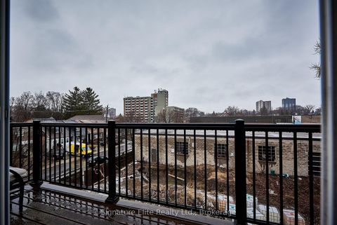Photo 3 at 6 Coventry Street, Oakridge, Toronto