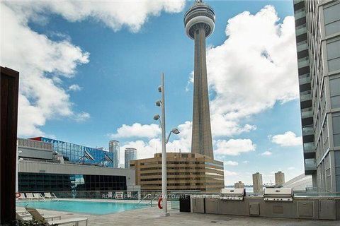 Photo 2 at 601 - 300 Front Street, Waterfront Communities C1, Toronto