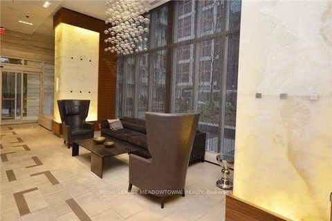 Photo 11 at 601 - 300 Front Street, Waterfront Communities C1, Toronto