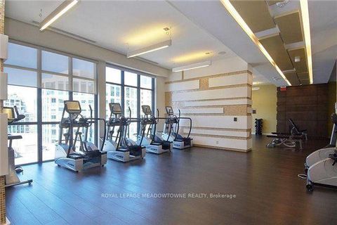 Photo 12 at 601 - 300 Front Street, Waterfront Communities C1, Toronto