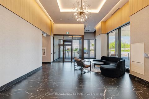 Photo 2 at 1011 - 1350 Ellesmere Road, Bendale, Toronto