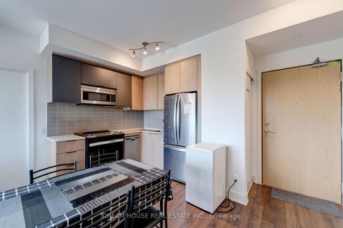 Photo 5 at 1011 - 1350 Ellesmere Road, Bendale, Toronto
