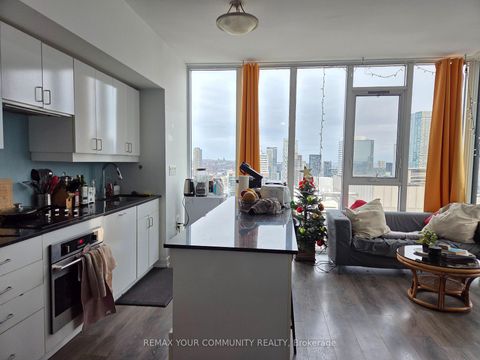 Photo 15 at 3608 - 426 University Avenue, Bay Street Corridor, Toronto