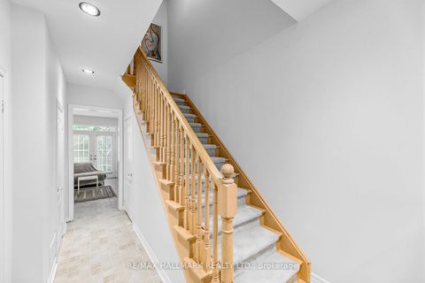 Photo 16 at 76 Westbury Court, Westbrook, Richmond Hill