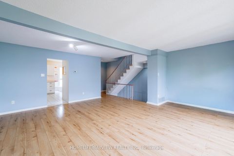 Photo 12 at 17 Stoneham Road, West Deane, Toronto
