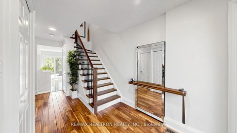 Photo 13 at 27 Mistleflower Court, Oak Ridges, Richmond Hill
