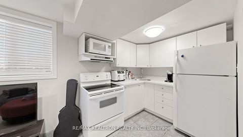 Photo 21 at 27 Mistleflower Court, Oak Ridges, Richmond Hill