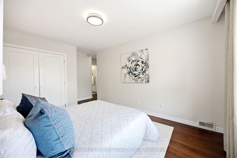 Photo 21 at 118 - 69 Godstone Road, Don Valley Village, Toronto