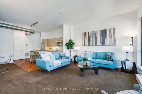 Photo 11 at 203 - 549 King Street E, Moss Park, Toronto