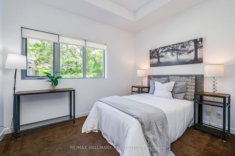 Photo 21 at 203 - 549 King Street E, Moss Park, Toronto