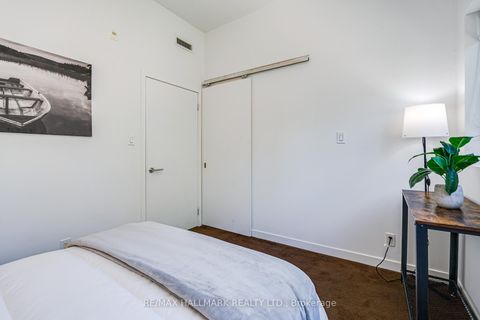 Photo 23 at 203 - 549 King Street E, Moss Park, Toronto