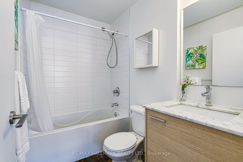 Photo 26 at 203 - 549 King Street E, Moss Park, Toronto