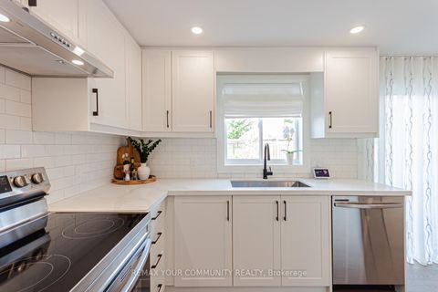 Photo 4 at 5 SELKIRK Crescent, Holly, Barrie