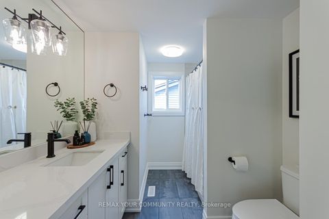 Photo 7 at 5 SELKIRK Crescent, Holly, Barrie