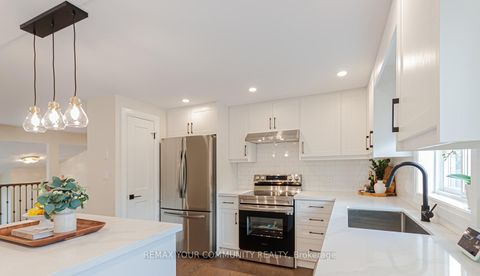 Photo 18 at 5 SELKIRK Crescent, Holly, Barrie