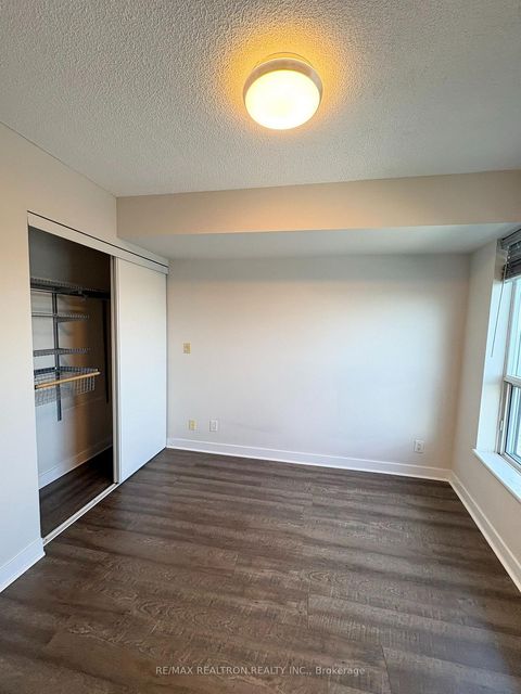 Photo 8 at 1502 - 38 Lee Centre Drive, Woburn, Toronto
