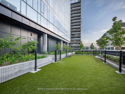 Photo 9 at 2015 - 470 Front Street, Waterfront Communities C1, Toronto