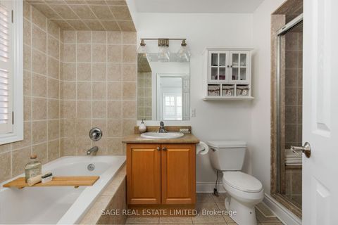 Photo 34 at 4 Reigate Road, Humber Valley, Toronto