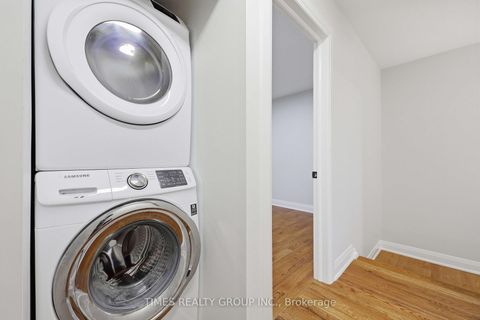 Photo 17 at 75 Beswick Drive, Central Newmarket, Newmarket