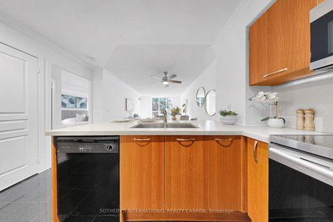 Photo 5 at 204 - 55 Harrison Garden Boulevard, Willowdale East, Toronto