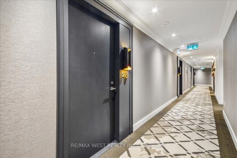 Photo 1 at 210 - 259 The Kingsway, Humber Valley, Toronto