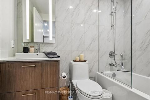 Photo 5 at 210 - 259 The Kingsway, Humber Valley, Toronto