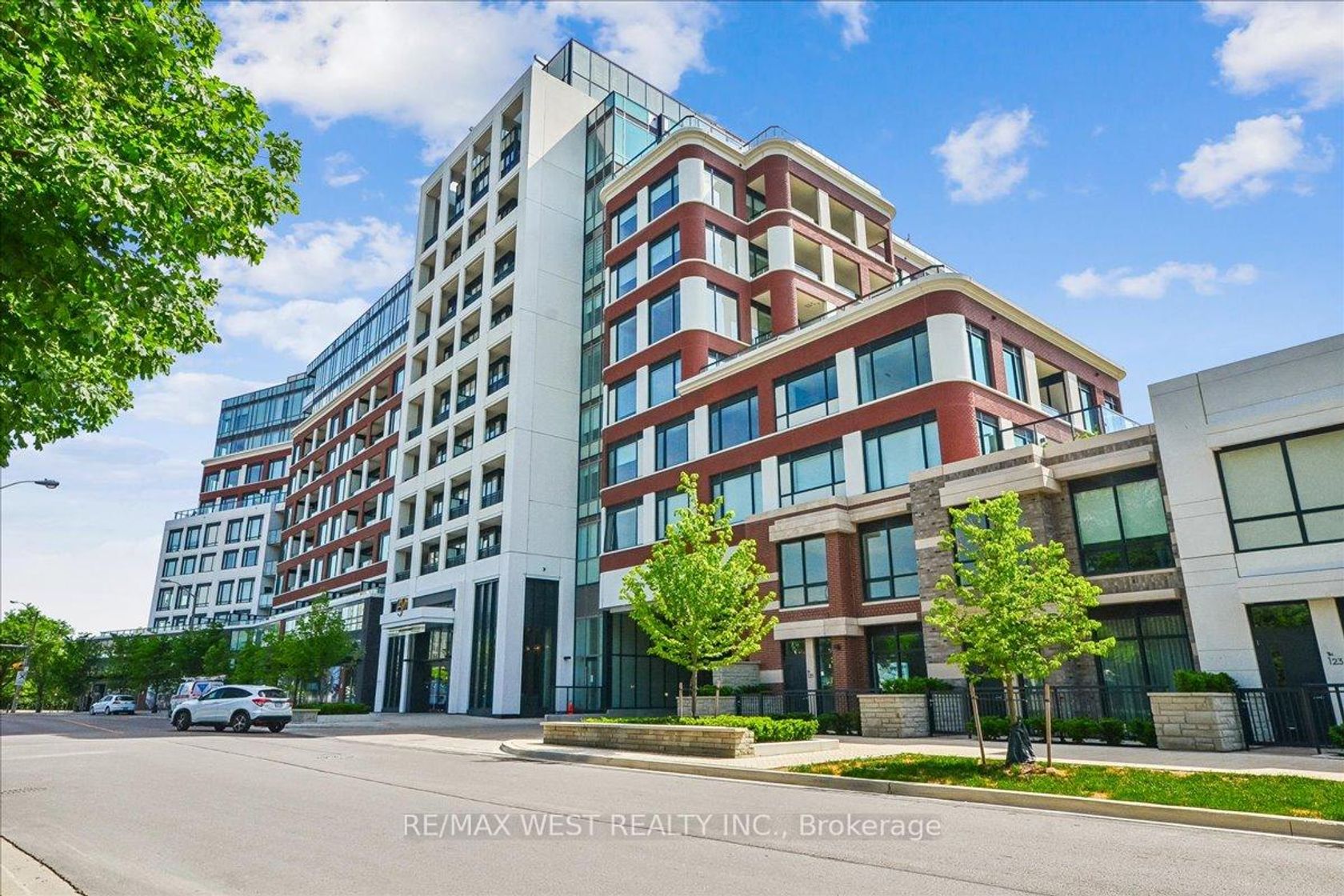 210 - 259 The Kingsway, Humber Valley, Toronto photo 8