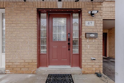 Photo 1 at 47 Curran Hall Crescent, Morningside, Toronto