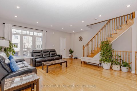 Photo 5 at 47 Curran Hall Crescent, Morningside, Toronto